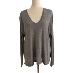 V-Neck Merino Wool Blend Sweater Heathered Gray Lagenlook Minimalist Size 18/20